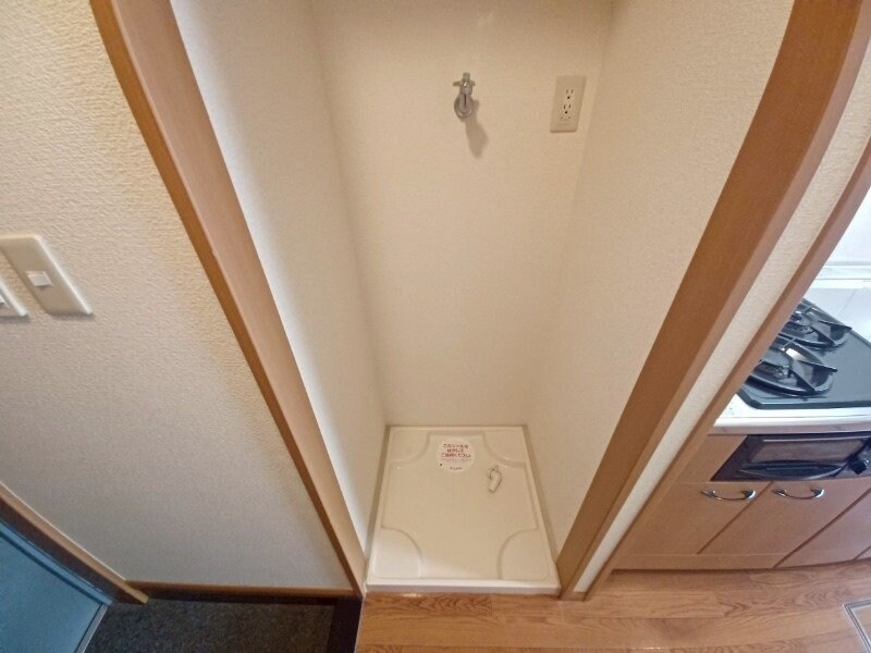 物件内観写真16　(洗濯機置き場です)