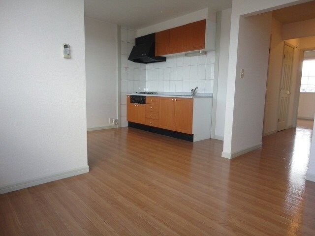 物件内観写真4　(同タイプ反転写真)