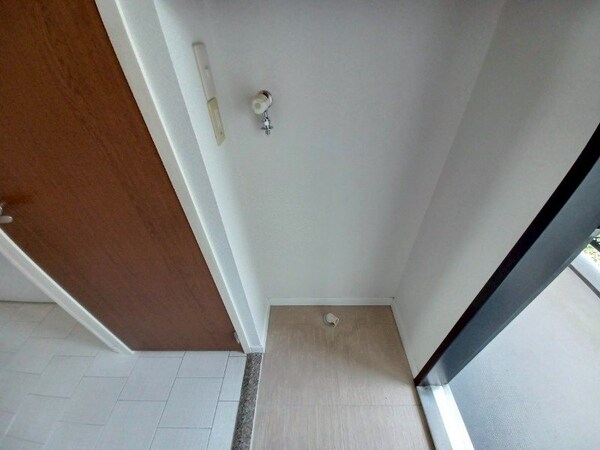 その他(室内洗濯機置き場)