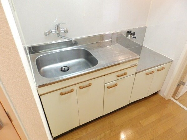 キッチン(別部屋参考写真です。)