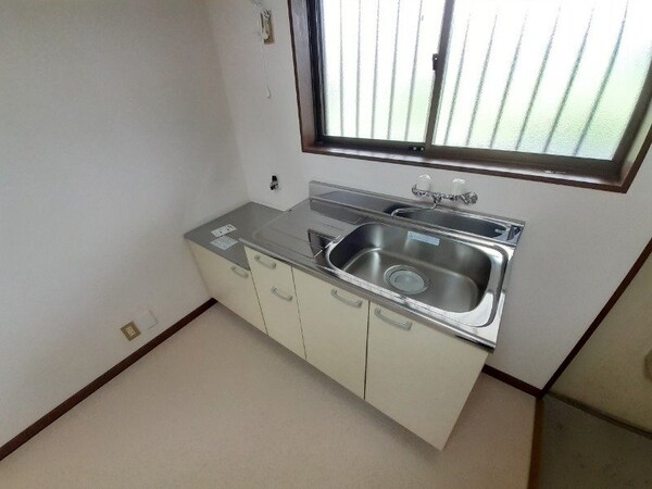 キッチン(他の部屋の写真を代用しております。)