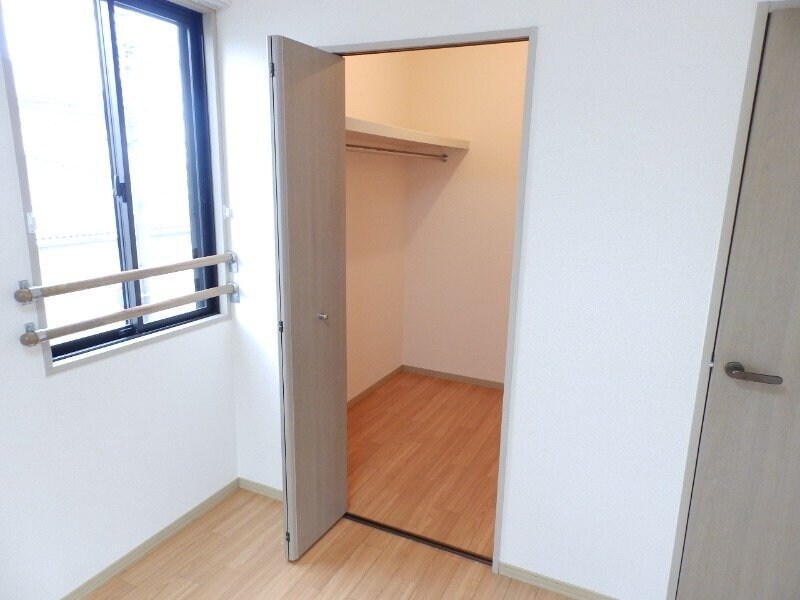 物件内観写真19　(同型タイプ)