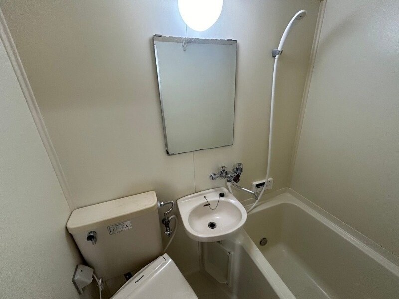 物件内観写真11　(同型参考写真)