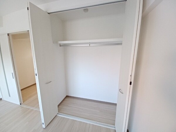 収納(同型参考写真)