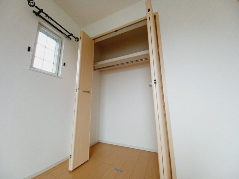 物件内観写真12　(同型参考写真)