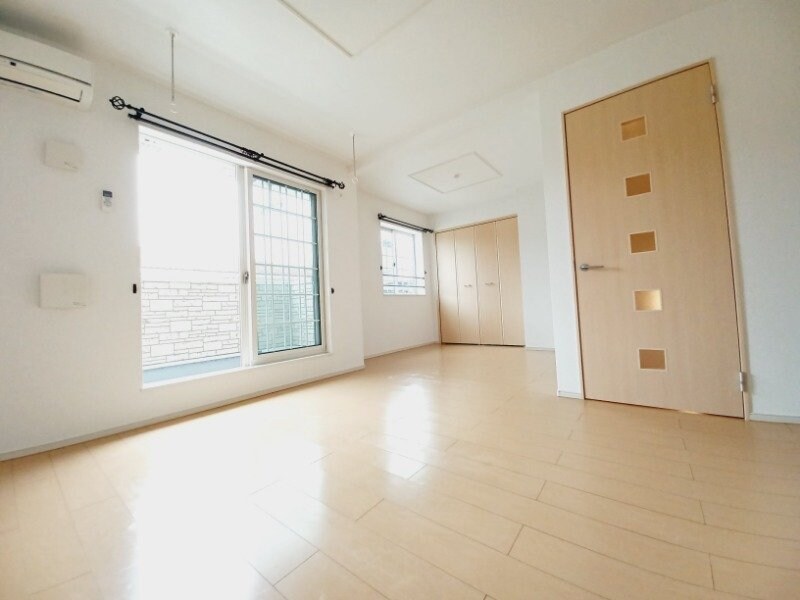 物件内観写真19　(同型参考写真)