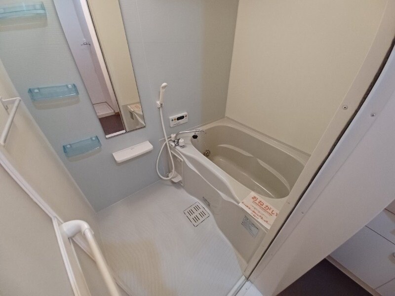 物件内観写真11　(同型反転参考写真)