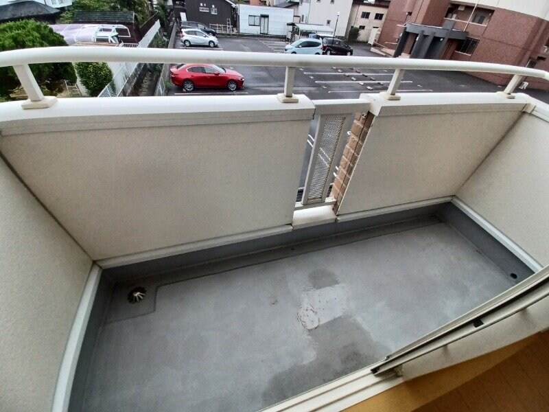 物件内観写真14　(同型反転参考写真)