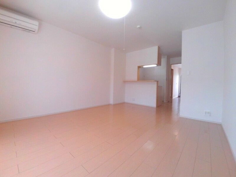 物件内観写真8　(同型反転写真)