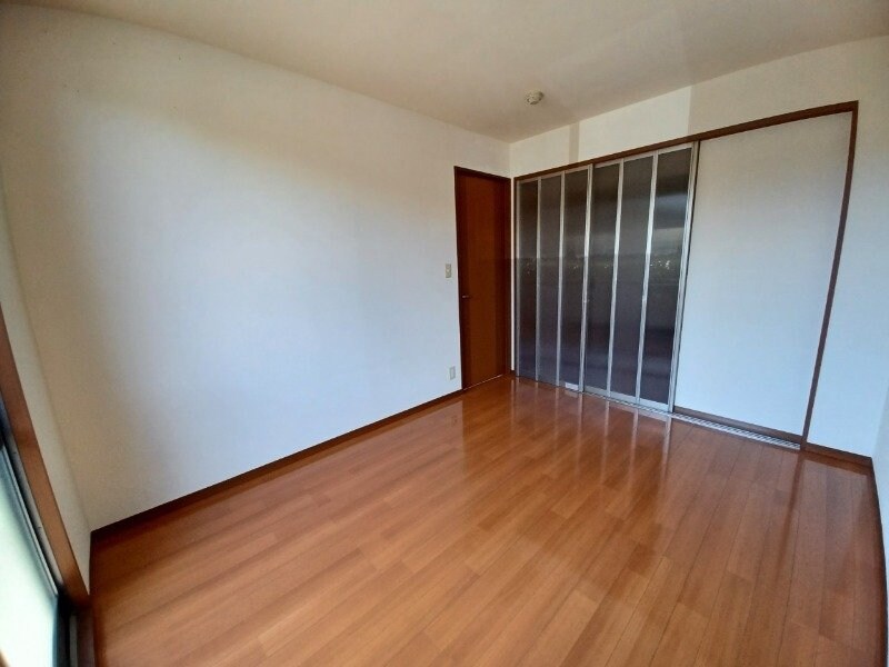 物件内観写真10　(同型参考写真)