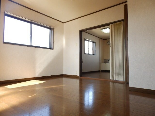 物件内観写真11　(同物件別部屋のお写真です。)