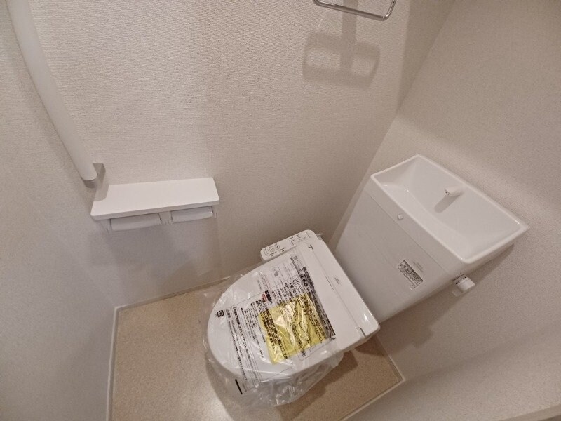 物件内観写真11　(同型部屋写真です。)