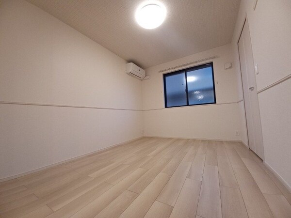 その他部屋・スペース(反転タイプ参考写真)