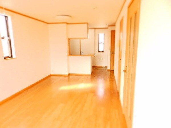 居室・リビング(同型参考写真)