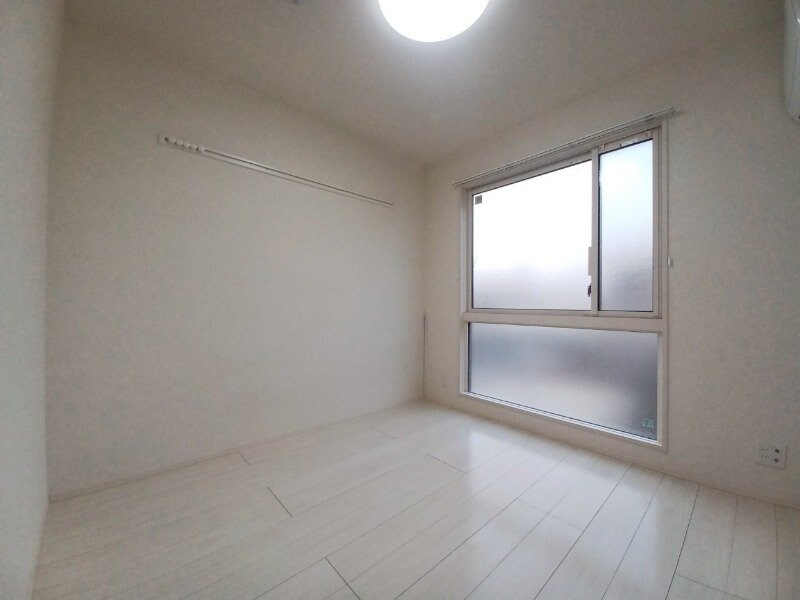 物件内観写真6　(同型反転参考写真)