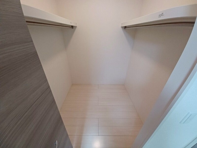 物件内観写真7　(同型反転参考写真)