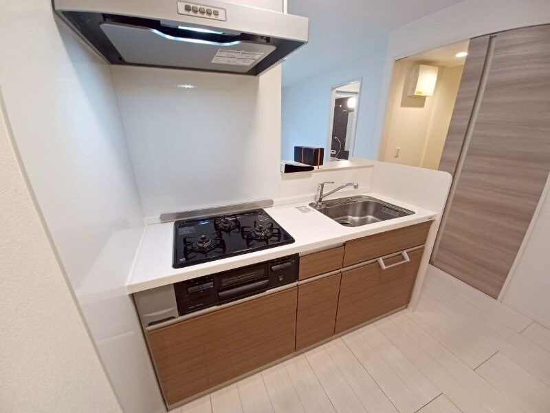 物件内観写真11　(同型反転参考写真)