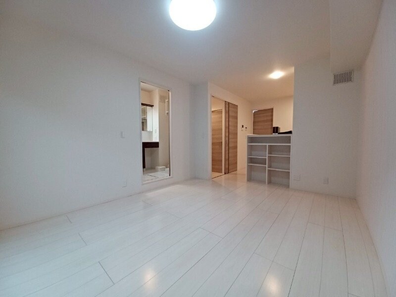 物件内観写真14　(同型反転参考写真)