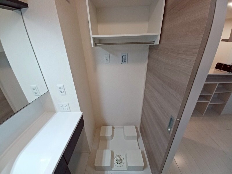 物件内観写真18　(同型反転参考写真)