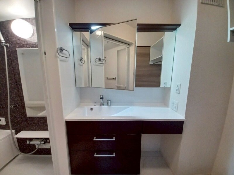 物件内観写真21　(同型反転参考写真)