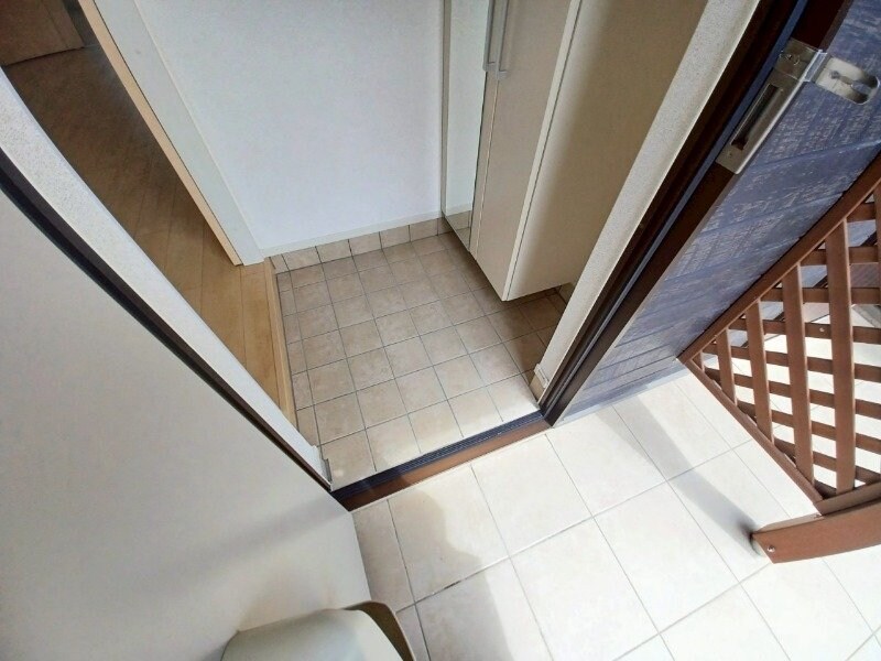 物件内観写真14　(別棟同型参考写真)