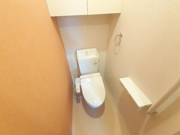 トイレ(同型タイプの画像です)