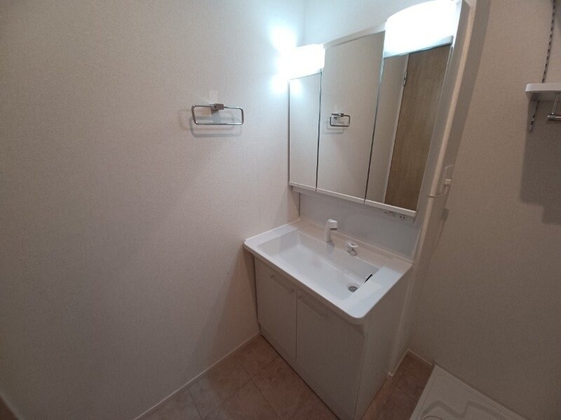 物件内観写真10　(同型参考写真)