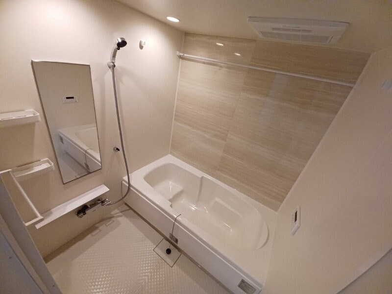 物件内観写真4　(同型参考写真)