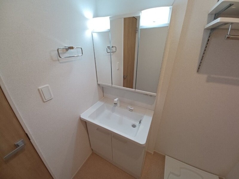 物件内観写真20　(同型参考写真)