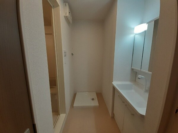 洗面所(同型部屋写真です。)