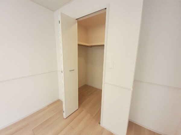 収納(同型部屋写真です。)