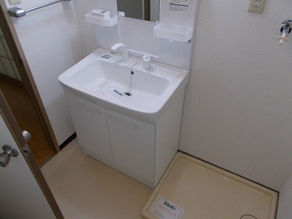 洗面所(同タイプ部屋写真です。)