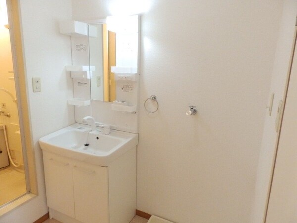 洗面所(別部屋同型反転タイプ)