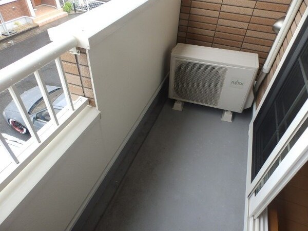 バルコニー(同型参考写真)