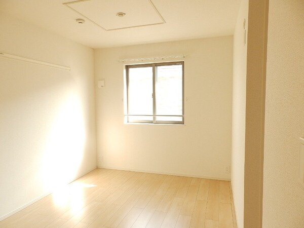 その他部屋・スペース(別部屋反転参考写真)