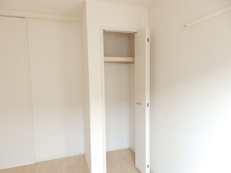 物件内観写真20　(別部屋反転参考写真)