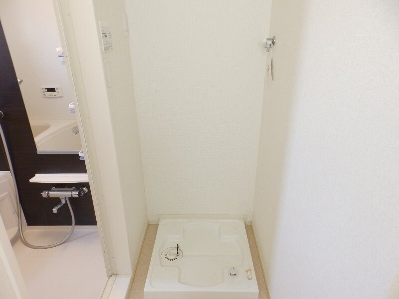 物件内観写真22　(別部屋反転参考写真)