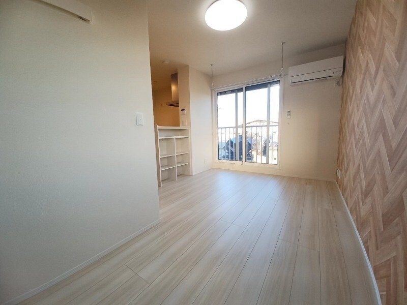 物件内観写真3　(同物件別部屋のお写真です。)