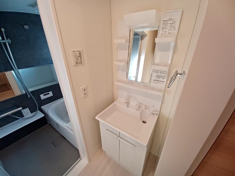 物件内観写真6　(同物件別部屋のお写真です。)