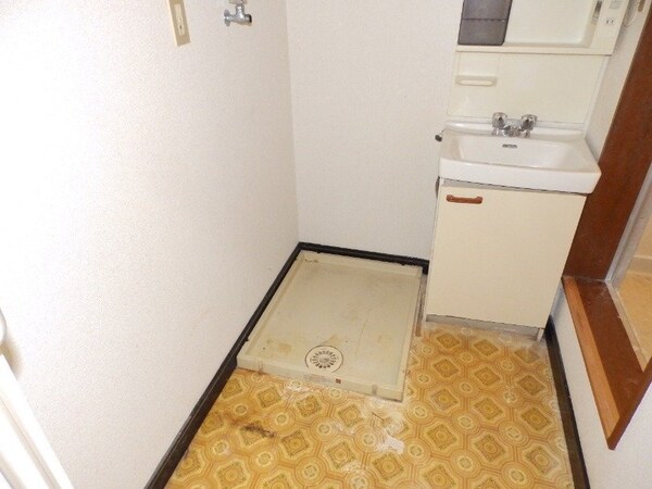 洗面所(別部屋同タイプ)