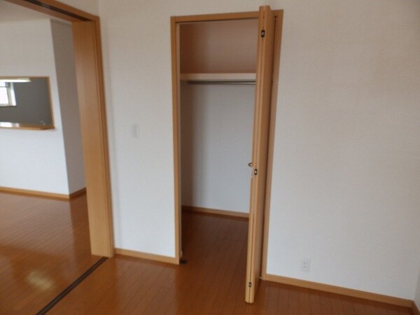 その他(同型タイプの写真です。)