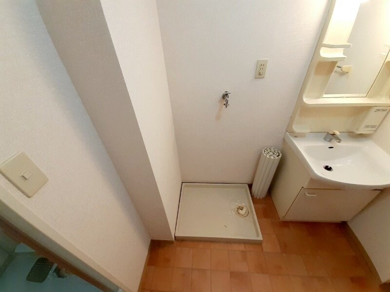 物件内観写真24　(同物件別室画像)