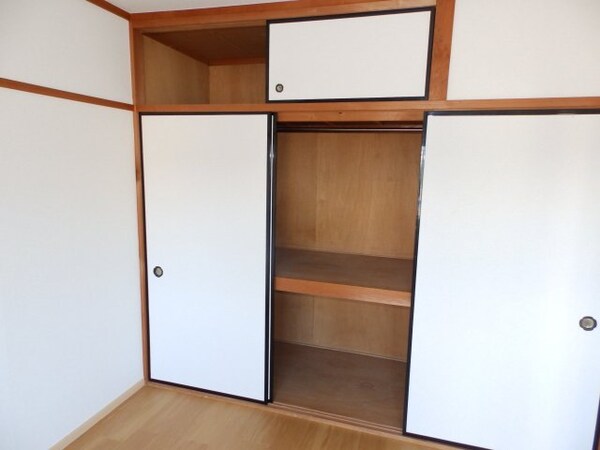 収納(同タイプの部屋写真です。)