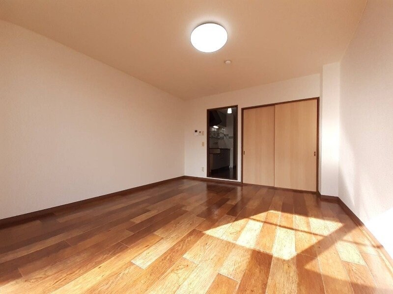 物件内観写真11　(別部屋参考写真です。)