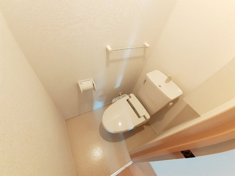 物件内観写真10　(同タイプ反転写真)