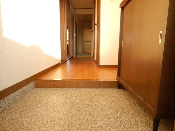 玄関(別部屋同タイプ)