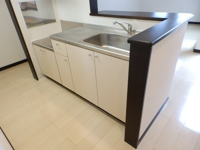 物件内観写真7　(同物件別室の画像です)