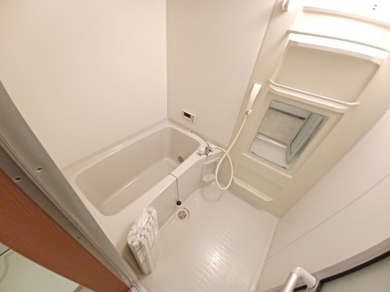 物件内観写真16　(同物件別部屋（反転）写真)