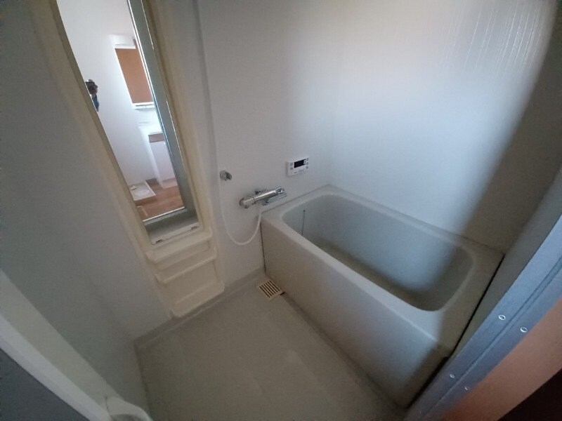 物件内観写真8　(同物件別室の画像です)