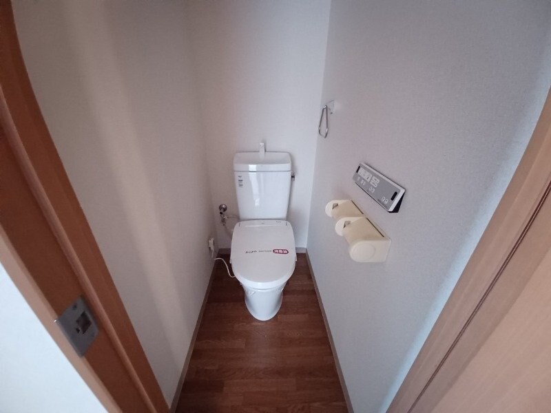 物件内観写真10　(同物件別室の画像です)